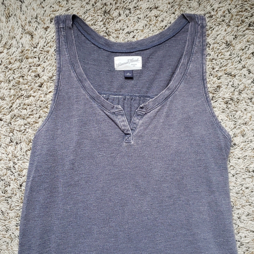 Universal Thread Tank Top - Picture 3 of 6